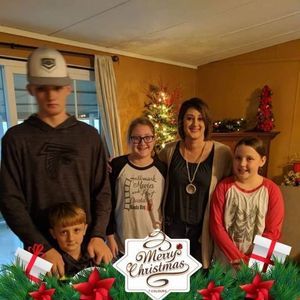 Meet your Posher, Abby